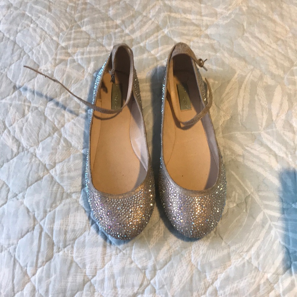 Betsey Johnson BLUE Flats with rhinestones size 11